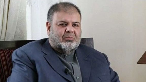 کریم خُرم: که یو شمېر افغانان ځان منزوي و انګیري پوه شئ چې هېواد ته مو ساعتي بم ایښی