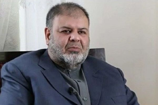 کریم خُرم: که یو شمېر افغانان ځان منزوي و انګیري پوه شئ چې هېواد ته مو ساعتي بم ایښی