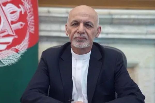 اشرف غني: په تېرو شلو کلونو کې د سړکونو پروژې په خپلسري ډول پلې شوي