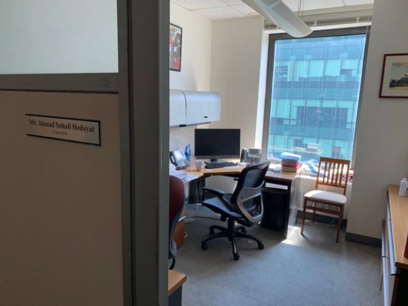 نمایندگی افغانستان در نیویارک در نزدیک دفتر مرکزی سازمان ملل متحد موقعیت دارد