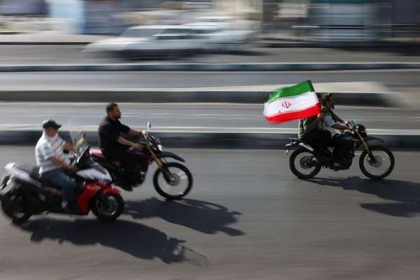 ایران وايي د اوربند د بیا ټینګېدو پر وړاندیز یې د امریکا ځواب ترلاسه کړی