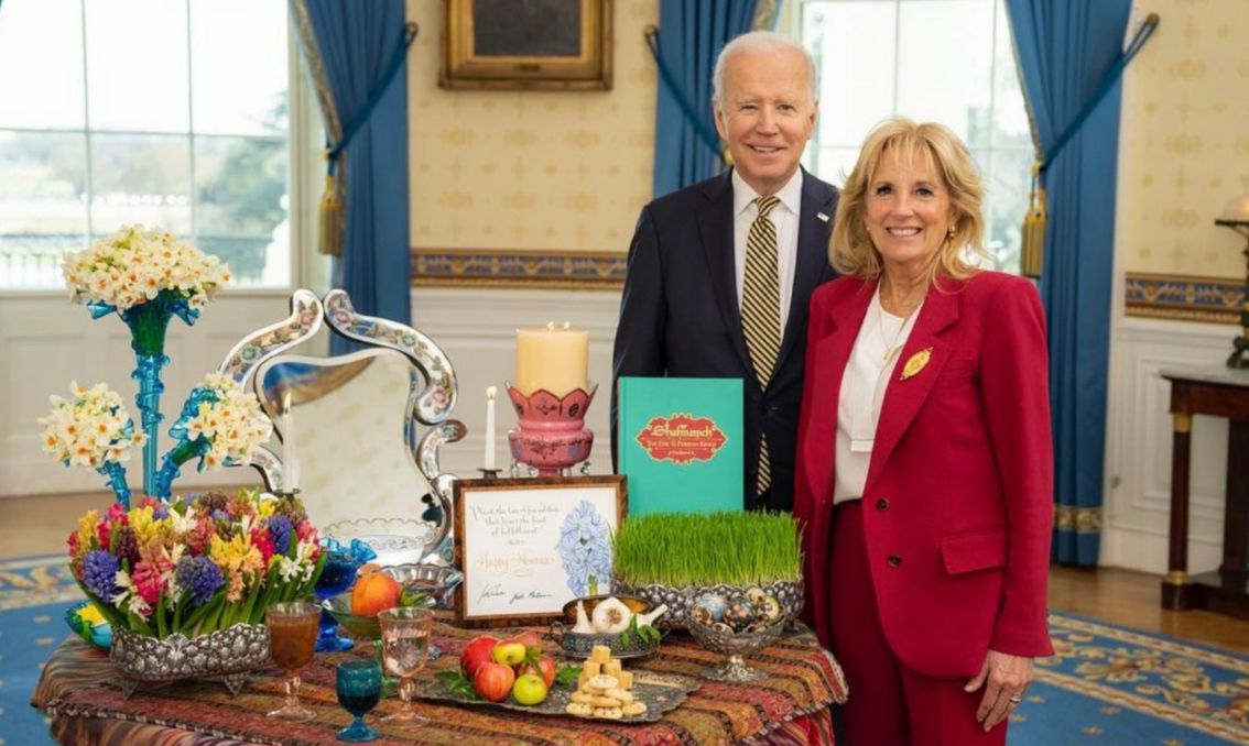 در کنار سفره هفت سین؛رئیس جمهور و بانوی اول آمریکا نوروز را تبریک گفتند