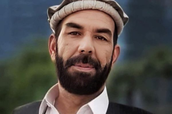 د تراب مړینه او غبرګونونه: تراب انقلابونو کې دومره نه و ځورېدلی، لکه د ژوند وروستیو شپو کې