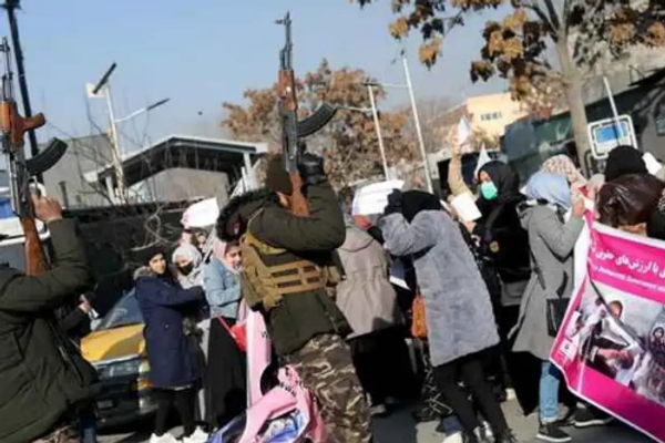 12 Prominent Female Leaders Urge Afghan Women's Inclusion In Doha Meeting