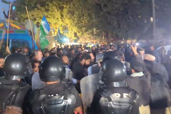 د پاکستان د بشري حقونو شورا په کراچۍ کې د جماعت اسلامي پر لاریونوالو تاوتریخوالی غندلی