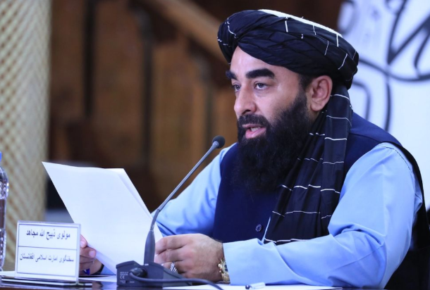 ذبيح الله مجاهد: طالبان مستقلة عن باكستان ولا تتبع أي أجندة خارجية