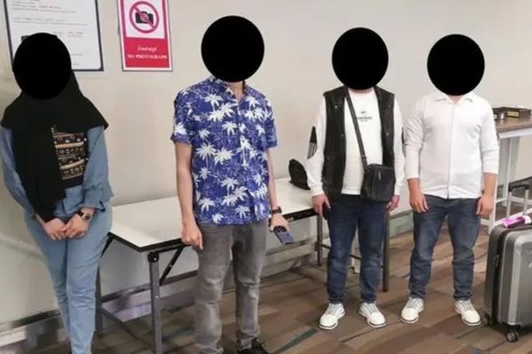 Thailand Detains 4 Afghans For Allegedly Possessing Fake Kazakh Passports