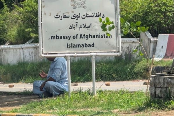 په پاکستان کې مېشت افغان سوداګر، پانګهوال او صنعتکاران د اېستل کېدو له ګواښ سره مخ دي