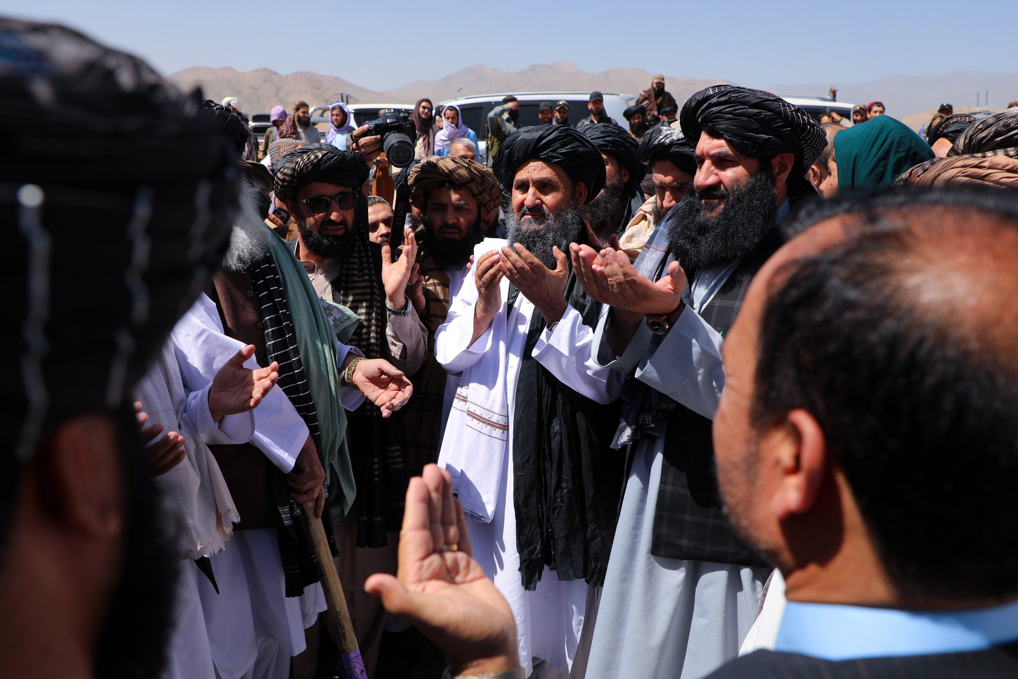 طالبان از آغاز کار بخش دوم شاهراه کابل-غزنی خبر داد