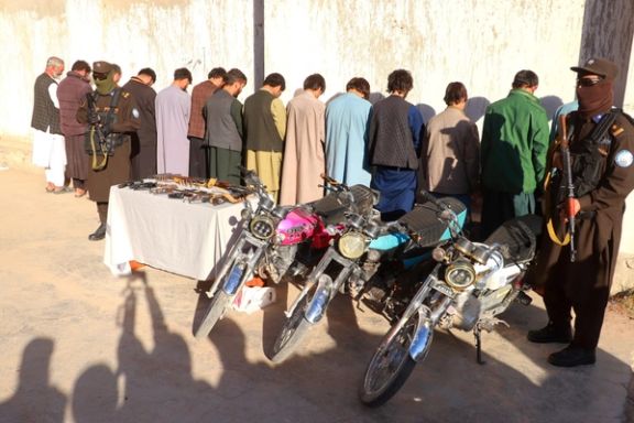 د طالبانو کورنیو چارو وزارت: په هرات کې د وسلهوالو غلو ۱۴ کسیزه ډله نیول شوې