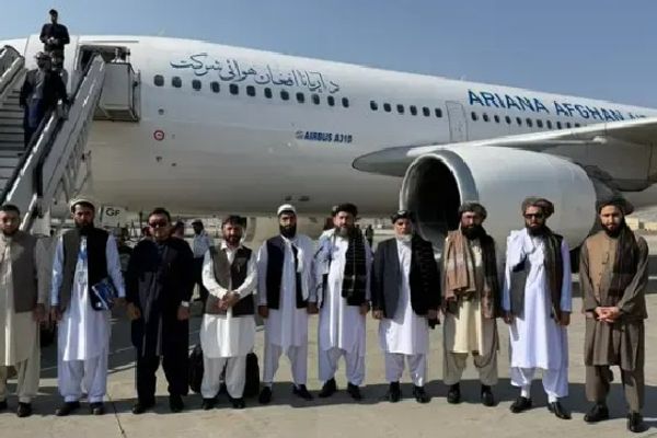 Taliban’s Commerce Minister Travels to Almaty to Attend Trade Fair