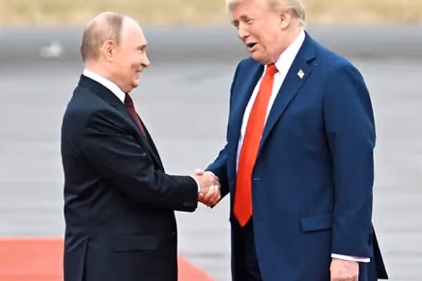 روسیه به خواست ترامپ حمله به اوکراین را تا یکشنبه «متوقف میکند»