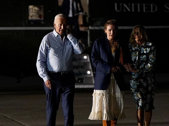 پولیتیکو: خانواده بایدن مشاورانش را به دلیل ‘شکست’ او در مناظره با ترامپ سرزنش کردند