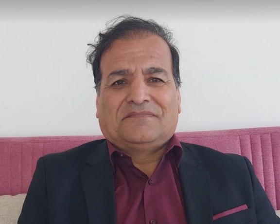 Unknown Individuals Attack Taliban Critic in Istanbul