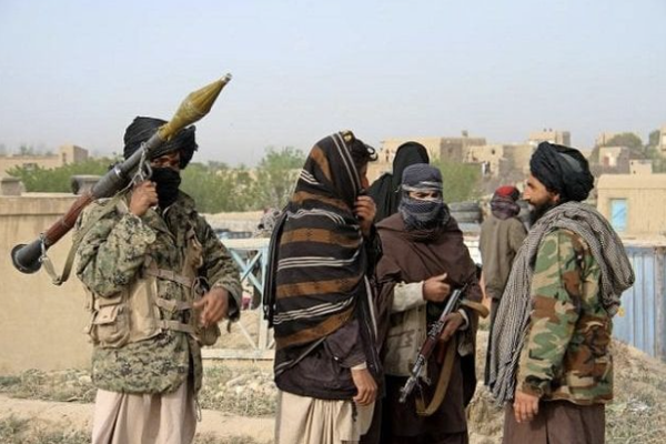 الصين وباكستان تُعربان عن قلقهما إزاء نشاط الجماعات الإرهابية في أفغانستان