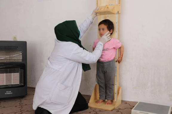 یونیسف از درمان نزدیک به ۴۹ هزار کودک افغان مبتلا به سوءتغذیه در ماه اپریل خبر داد