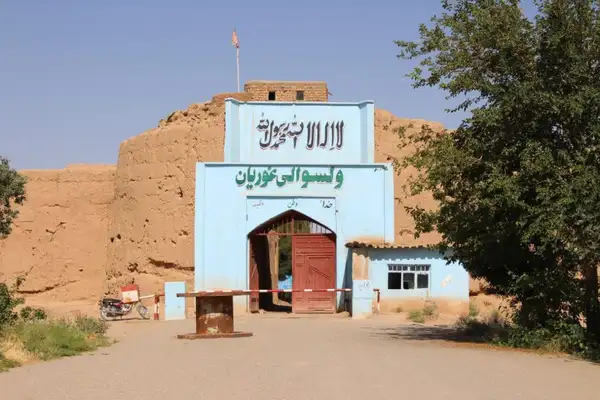 طالبان وایي هرات کې یې ایران ته د قاچاقي تګ په تور ۱۹ کسان نیولي دي