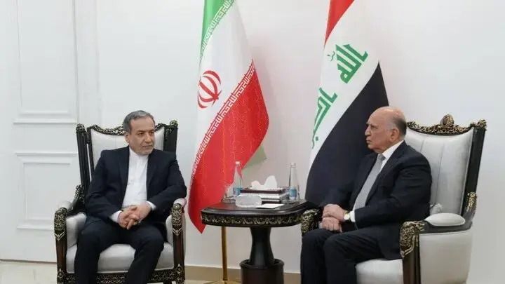 وزیر خارجه ایران می‌گوید کشورش برای یک وضعیت جنگی آماده‌است