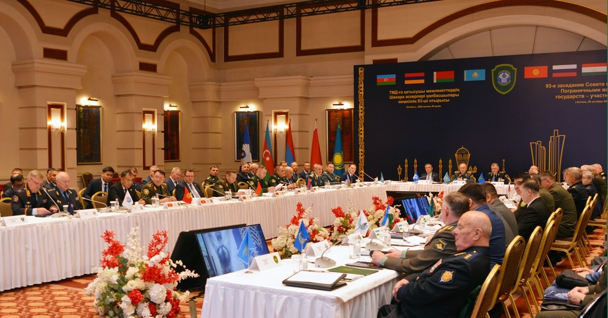 توافق فرماندهان مرزی منطقه بر تقویت امنیت مرزها با افغانستان 