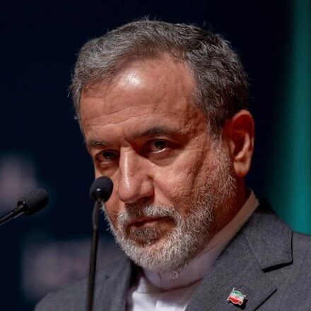 عراقچی: توافق بدون غنیسازی را نمیپذیریم