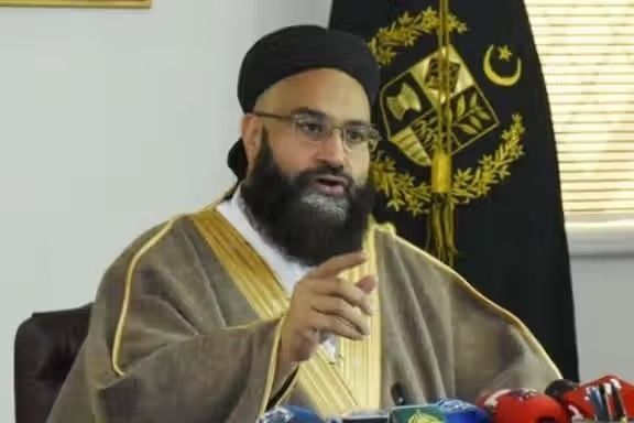 روحانی برجسته پاکستانی هدف قرار دادن مکه و مدینه را «تجاوزی خطرناک» خواند