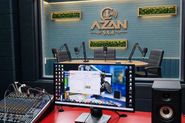 په کابل کې د «اذان» په نوم یوې تعلیمي راډيو خپرونې پیل کړې