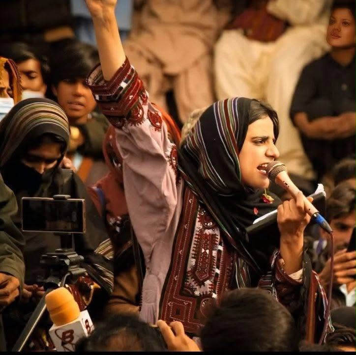 ماهرنگ بلوچ، رهبر جنبش همبستگی بلوچ‌ها در پاکستان به حبس ابد محکوم شد
