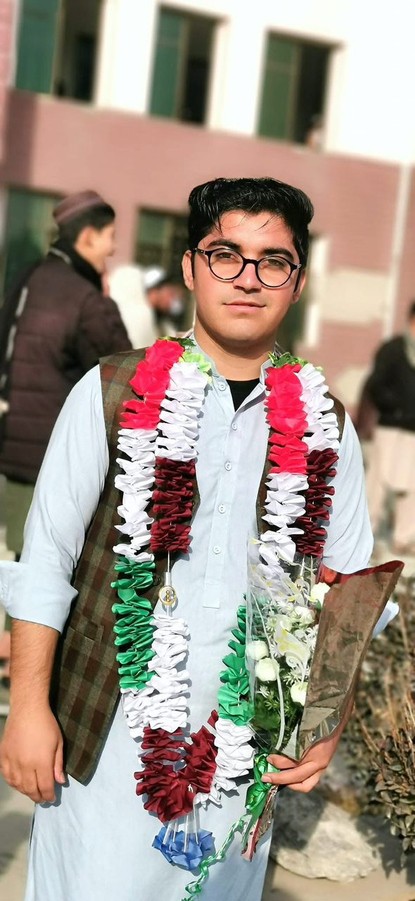 سرچینې: د طب زدکړیال نور نوري له ۴۱ ورځو راهیسې د طالبانو په نظارت کې ساتل کېږي