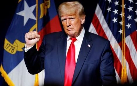 دونالد ترامپ: به ملا برادر گفتم اگر از دستورات من پیروی نکنید محوتان میکنم