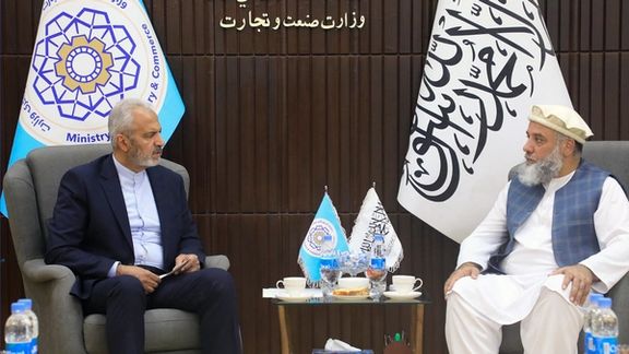د طالبانو د سوداګرۍ وزير د ایران له سفير سره د سوداګریزو اړیکو د زياتوالي په موخه کتلي