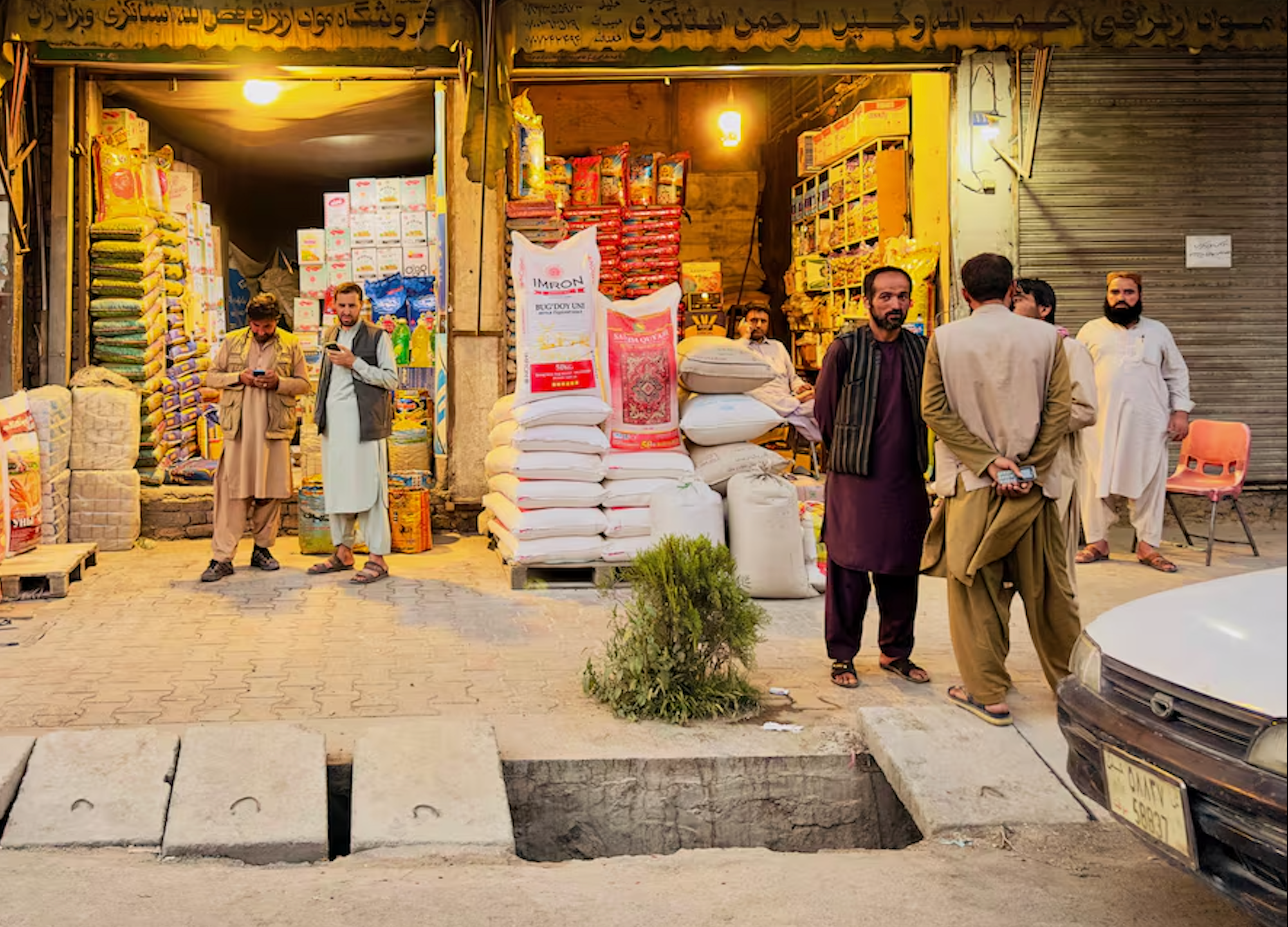 ۴۸ساعته انټرنېتي تیاره؛ «احساس مو کاوه، چې څو پېړۍ شاته ګرځېدلي یو»