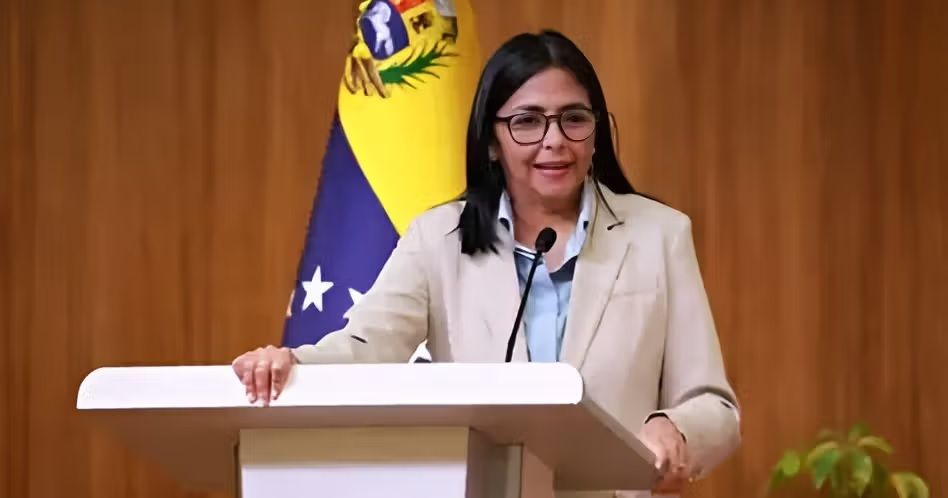 د ونزویلا لنډمهالې ولسمشرې د سیاسي بندیانو لپاره د عمومي بښنې طرحه اعلان کړه