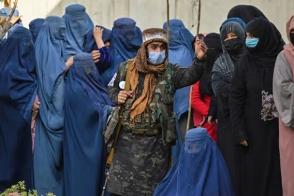 یوناما: افغانستان کې د تاوتریخوالي د لوړ ګواښ سره د مخ افغان مېرمنو شمېر ۴۰ سلنه زیات شوی
