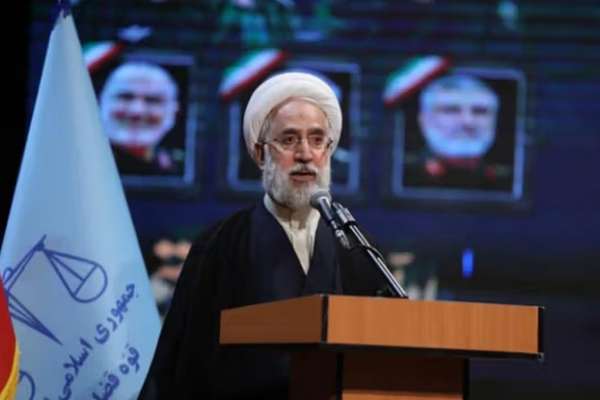 Iran’s Prosecutor General Warns Undocumented Afghan Migrants To Leave Immediately