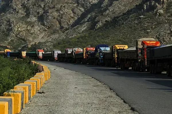 پر ډیورنډ کرښه د سوداګریزو لارو تړل پاتې کېدل؛ د خیبر پښتونخوا اقتصاد سخت زیانمن شوی دی