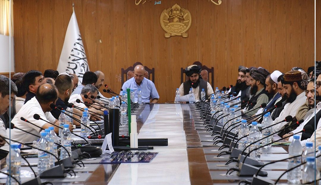 د ازبکستان د سوداګرو یوه ۱۶ کسیز پلاوي کندوز ته سفر کړی دی