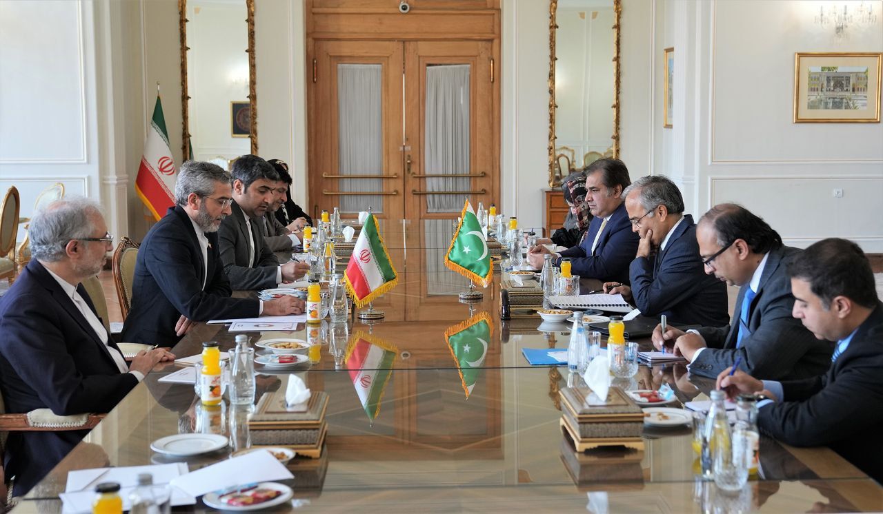 دوازدهمین دور گفت‌وگوهای «مشورتی سیاسی» ایران و پاکستان در تهران برگزار شد