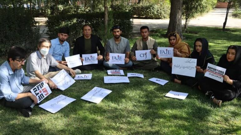 سازمان مدافع رسانه‌ها از اخراج خبرنگاران به افغانستان ابراز نگرانی کرد