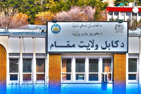 هبت الله په کابل کې خپل والي ته سپارښتنه کړې چې فرمانونه یې عملي کړي