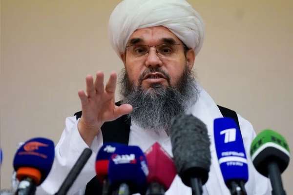 Taliban Official Defends One-Man Leadership, Warns Of Chaos