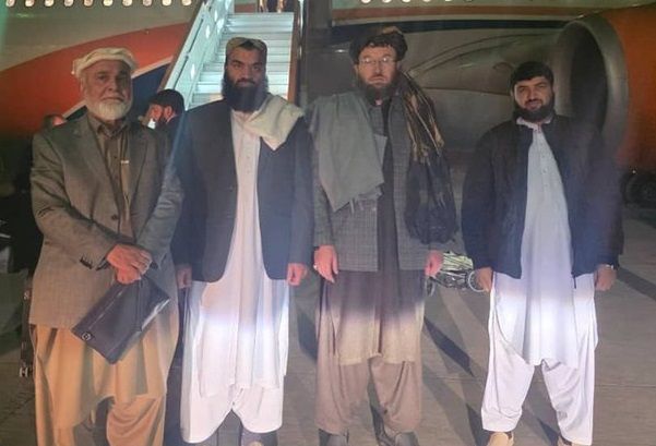 د طالبانو د کرنې وزیر د حیواني روغتیا نړیوال کنفرانس کې د ګډون لپاره مسکو ته لاړ