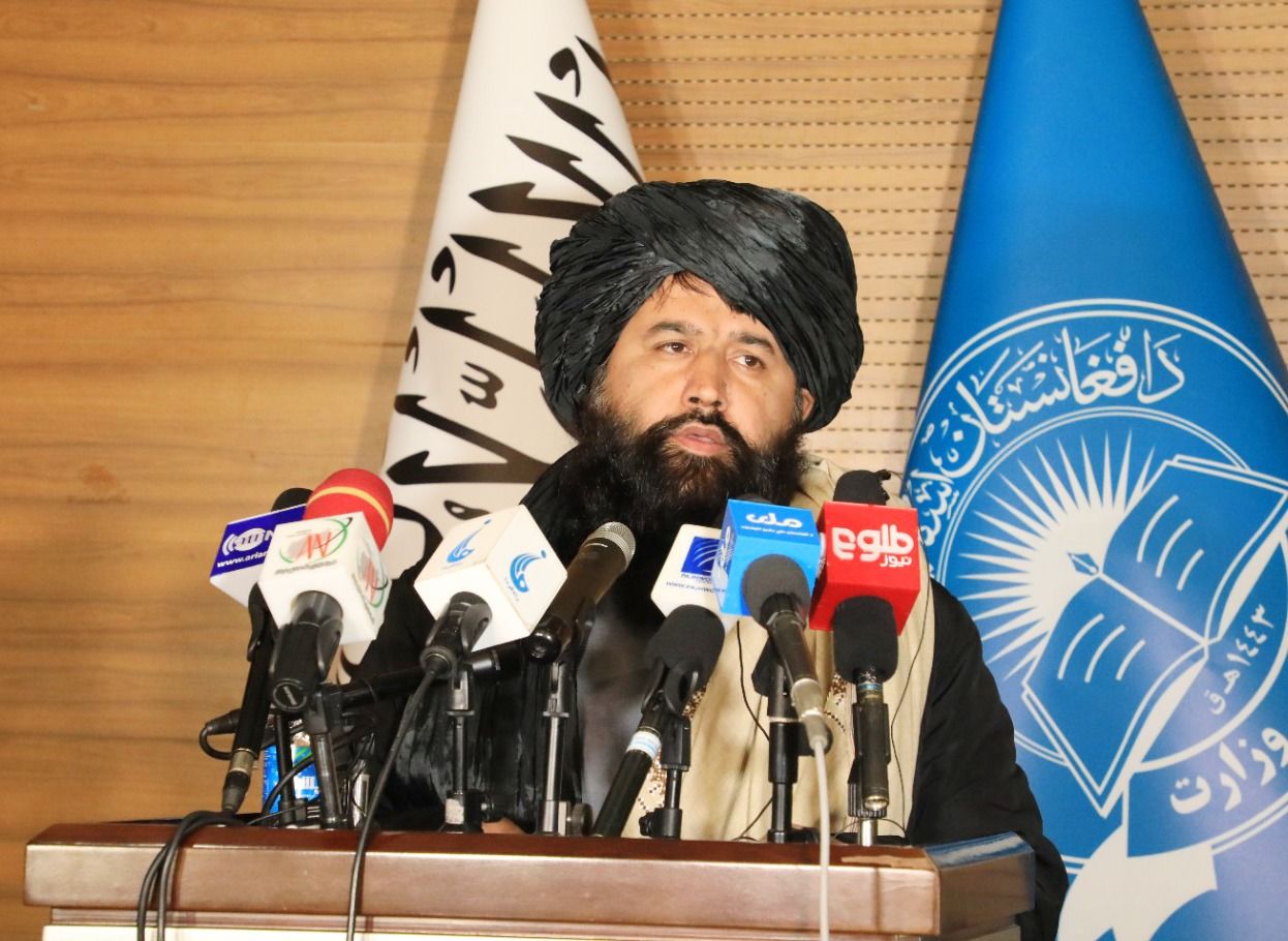 ندا محمد ندیم: د جمهوریت پر مهال په ښوونځيو کې د شاګردانو عزت او اخلاق تر پښو لاندې کېدل