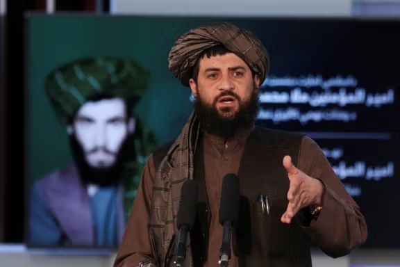 د طالبانو دفاع وزیر: موږ پاکستاني وسله‌وال ترهګر نه ګڼو