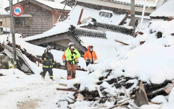 په جاپان کې د زلزلې له امله د مړو شمېر ۲۰۲ تنو ته ورسید