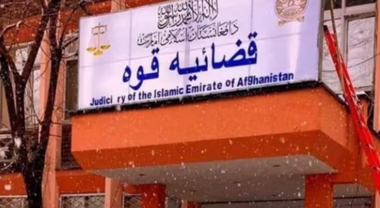 طالبانو په روانه اونۍ کې ۷۲ کسان په دُرو وهلي