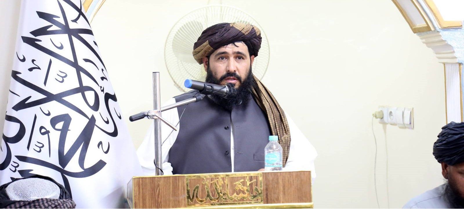 د طالبانو د مخابراتو وزیر ویلي د ډیجیټلي سکټور د پراختیا لپاره خپلو هڅو ته دوام ورکوي