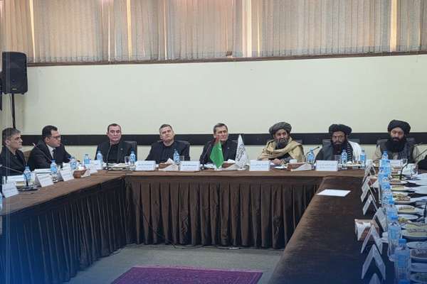 رشید مردوف: ترکمنستان به له پنځو لارو افغانستان ته برېښنا ولیږدوي او ظرفیت به یې لوړ کړي