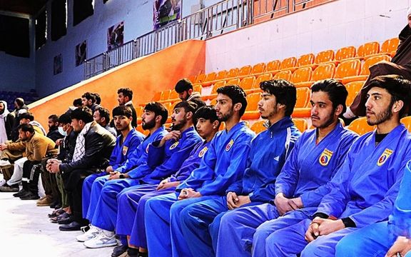 پس از اعتراض فدراسیونها؛ پرداخت عصریه یکساله ملیپوشان ورزش افغانستان در کابل آغاز شد