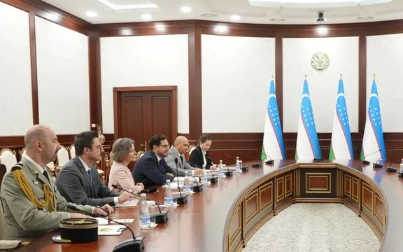 فرانسه و اوزبیکستان درباره تلاشها برای حل بحران کنونی افغانستان گفتوگو کردند