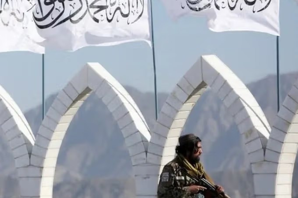 الرئيسة السابقة للجنة حقوق الإنسان تدعو علماء الدين إلى مواجهة اللائحة الجزائية لطالبان